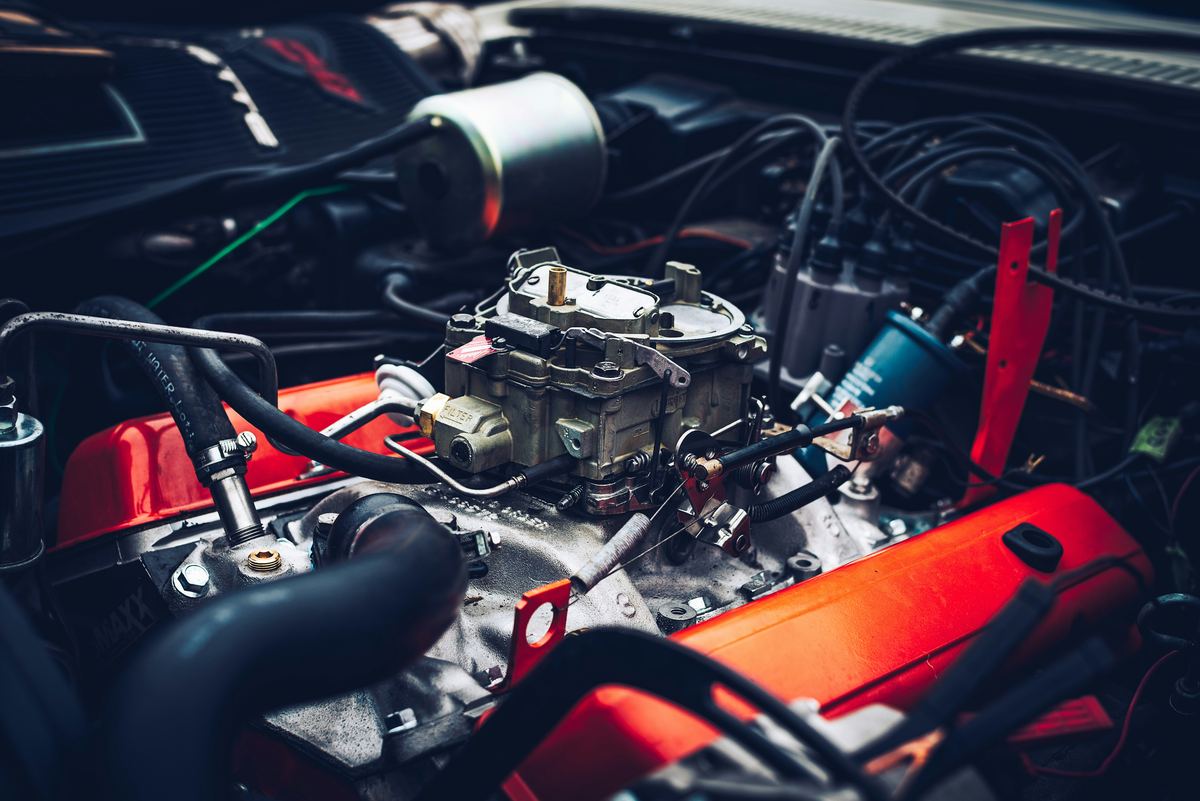burning smell after driving - engine valve cover